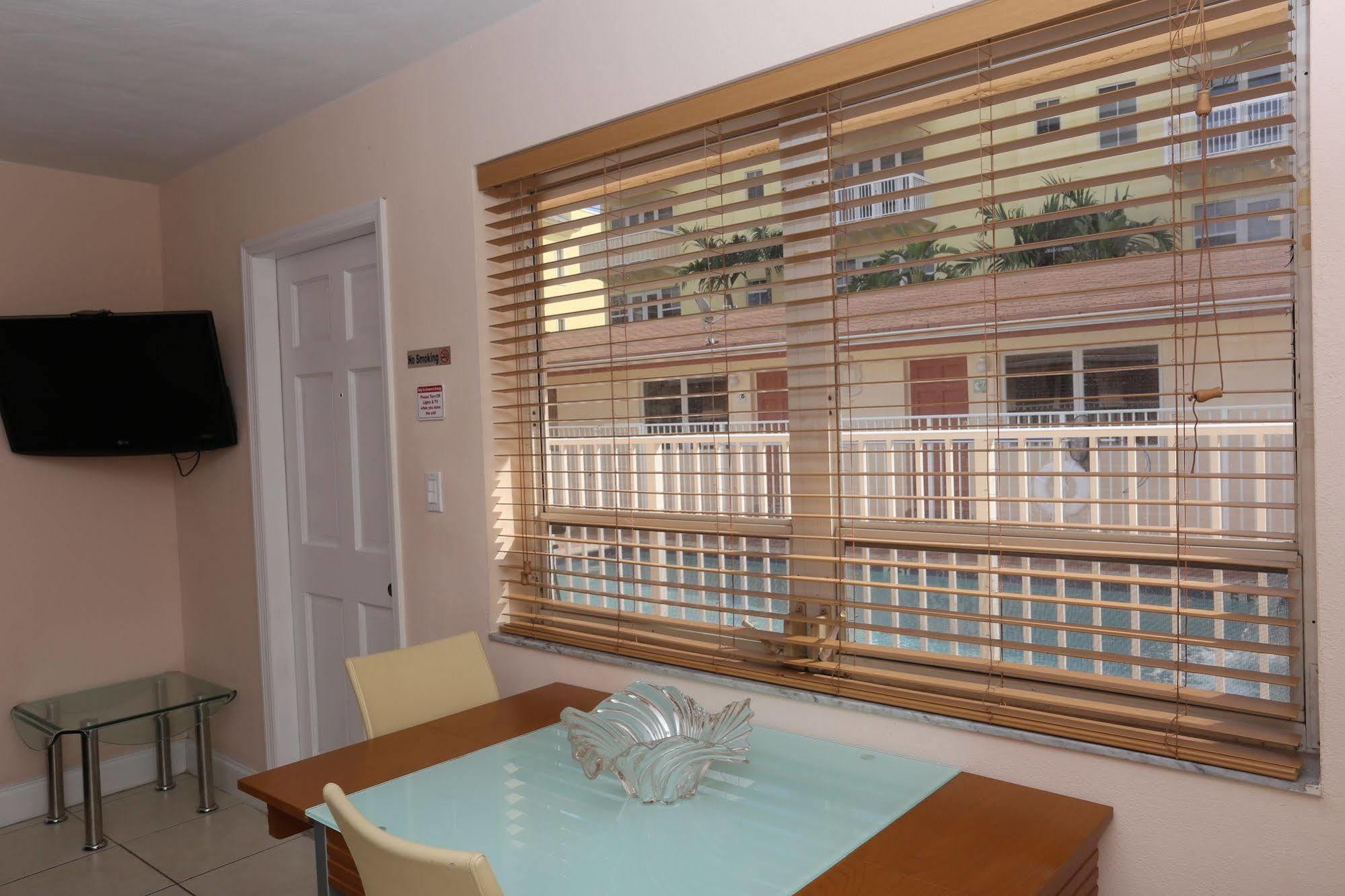 Lauderdale Villas By The Sea Екстер'єр фото